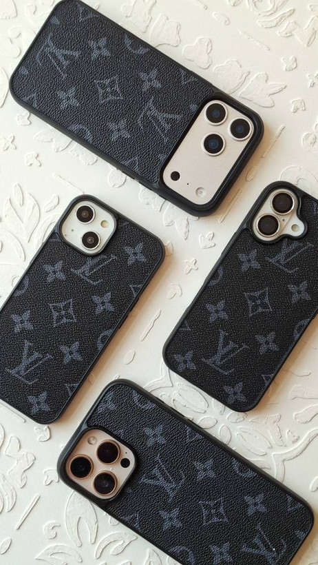 قاب گوشی مدل LOUIS VUITTON (00201858) (L)