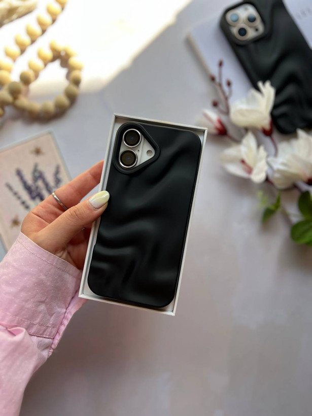 قاب گوشی مدل wave frame 🖤🤍💟(00201773) (L)