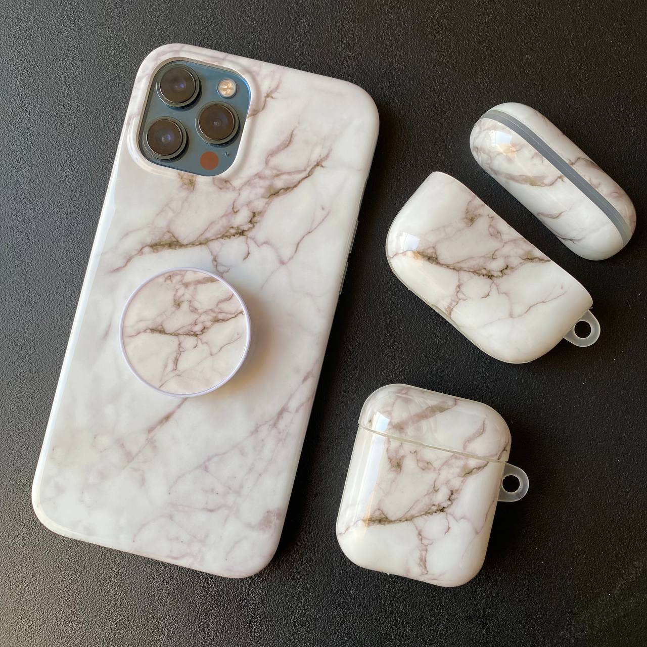 قاب سنگی سفید به همراه پاپ سوکت iphone (G)