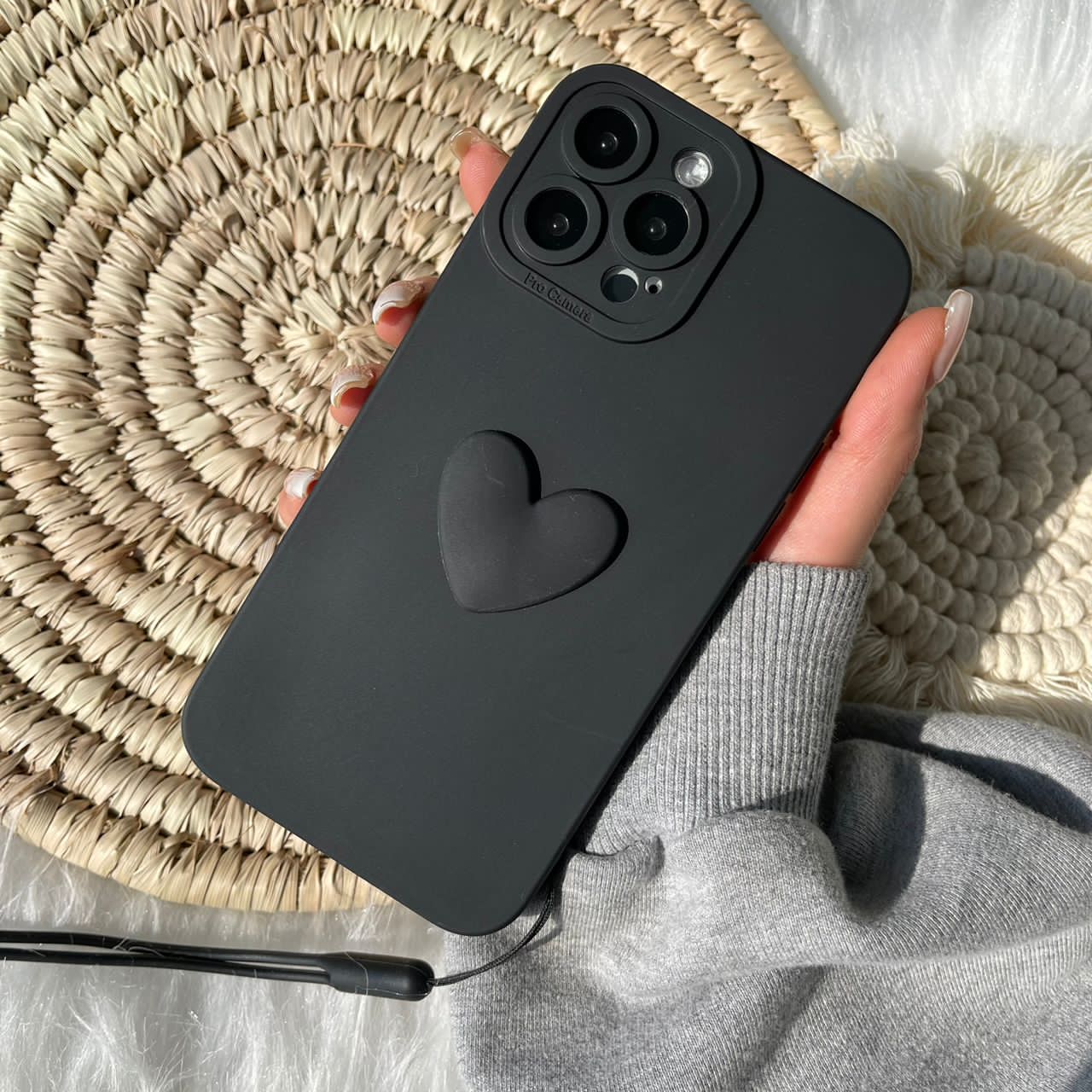 قاب قلبی پرو کمرا با بند آویز iphone (G)