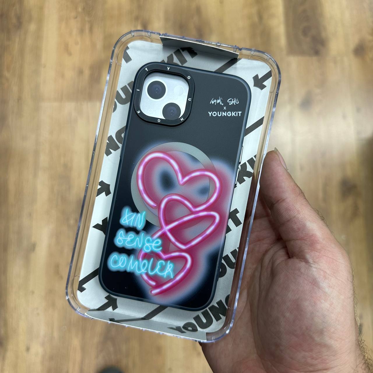 قاب Youngkit یانگ کیت ghalb neon Iphone (G)