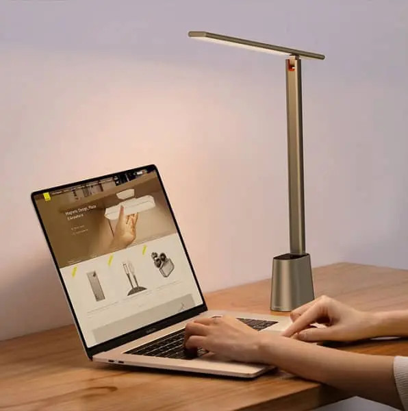 چراغ مطالعه هوشمند بیسوس Baseus Smart Eye Folding Reading Lamp DGZG-0G (E)
