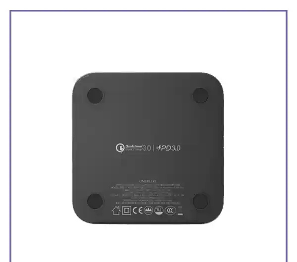 شارژر رو میزی 4 پورت مومکس OnePlug 4-Ports Desktop GaN Charger 100W (E)