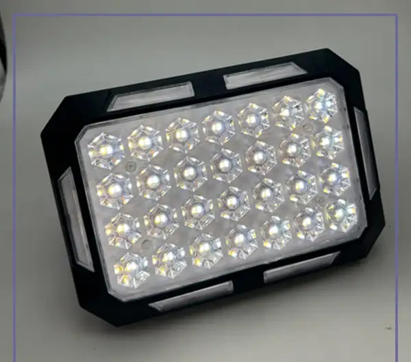 پروژکتور شارژِی و اسپیکر بلوتوثی Bluetooth Led Charging (E)