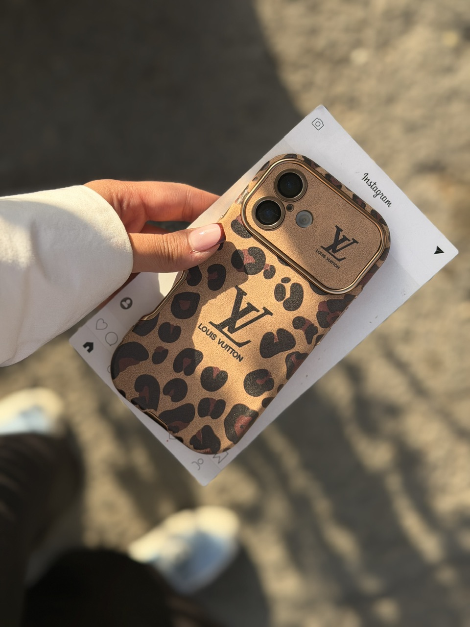 قاب  Louis Vuitton Leopard Golden (کدC2319) (M)